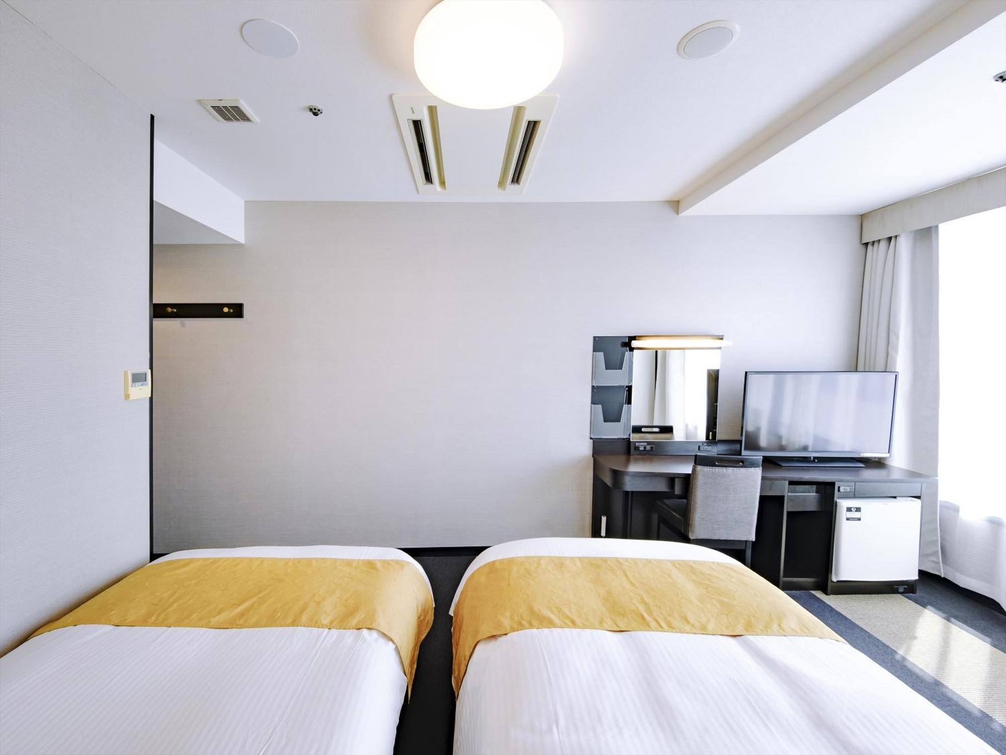 Apa Hotel Tottori Ekimae Minami מראה חיצוני תמונה